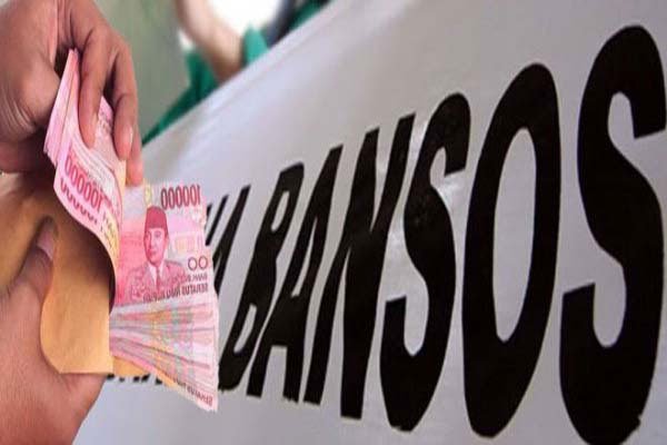 Viral! Warga Mundur dari Bansos Hanya Karena Stiker di Rumah