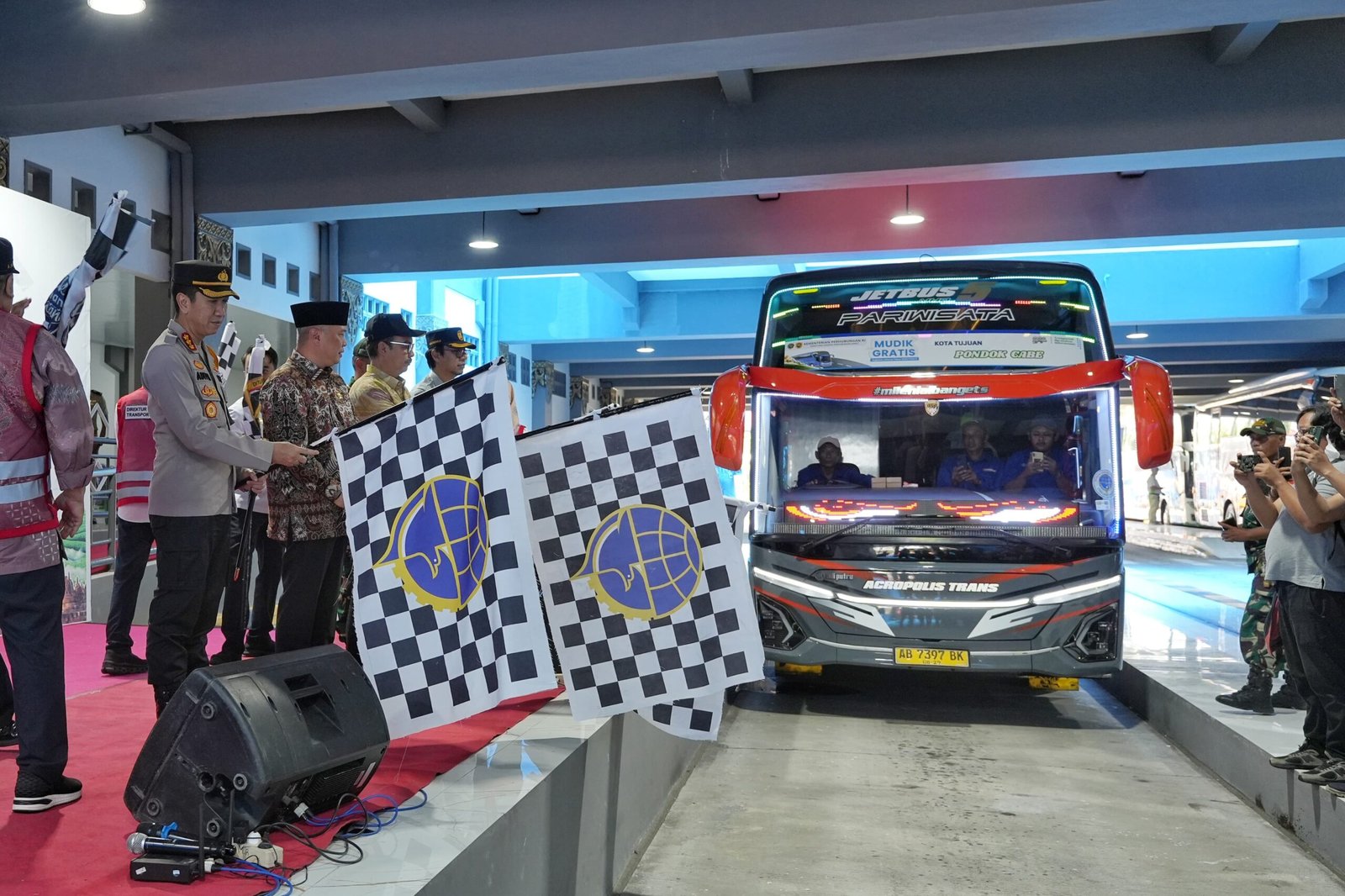 Mudik Gratis Lebaran 2026: Pemerintah Sediakan Bus, Kereta, dan Kapal untuk Pemudik Mudik Gratis Lebaran 2026: Pemerintah Sediakan Bus, Kereta, dan Kapal untuk Pemudik