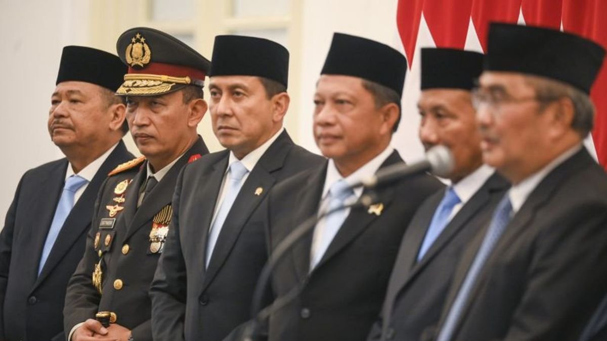 Komisi Reformasi Polri Tanggapi Soal Purnawirawan Polisi dan Perlindungan Korporasi Komisi Reformasi Polri Tanggapi Soal Purnawirawan Polisi dan Perlindungan Korporasi