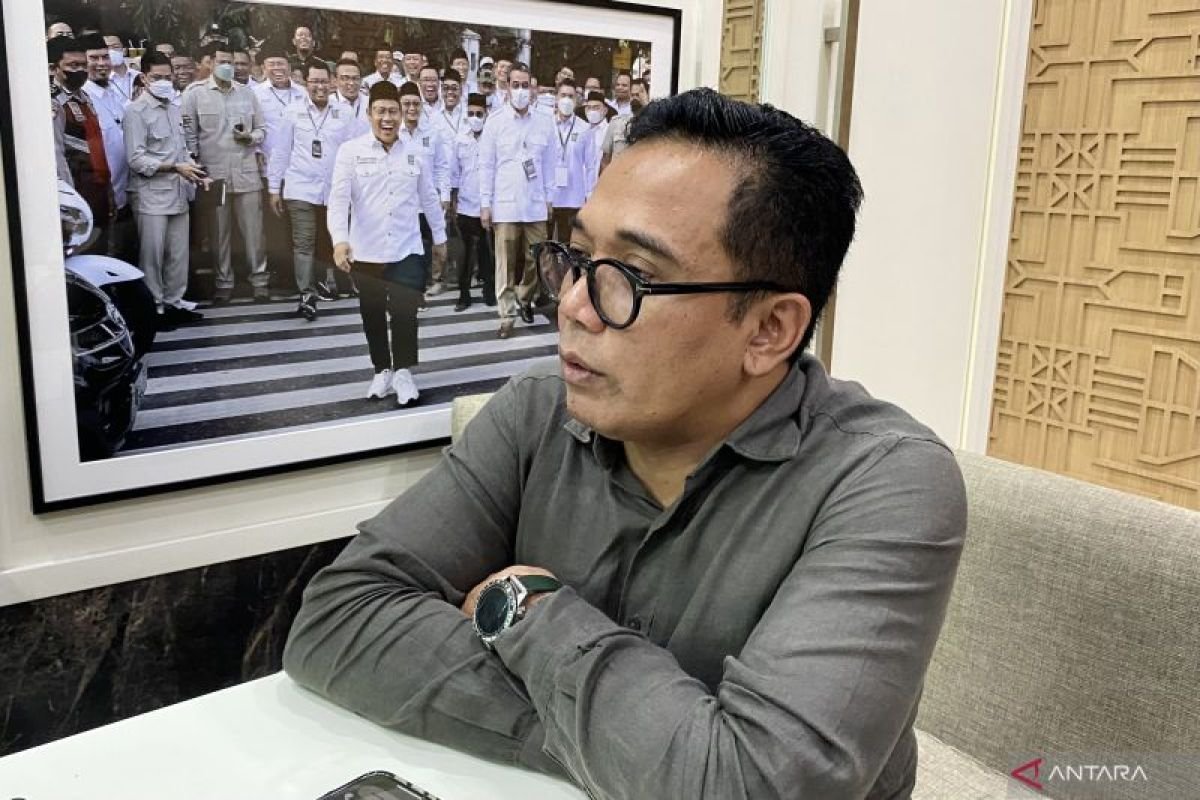 Ahmad Iman Sukri: Gotong Royong Kunci Bantu Korban Banjir di Sumatera