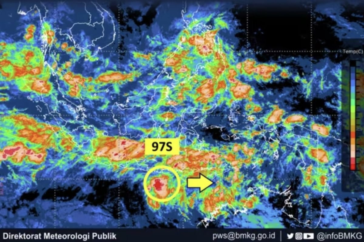 Bibit Siklon Tropis 93S Muncul di Selatan NTB, BMKG Ingatkan Potensi Cuaca Buruk