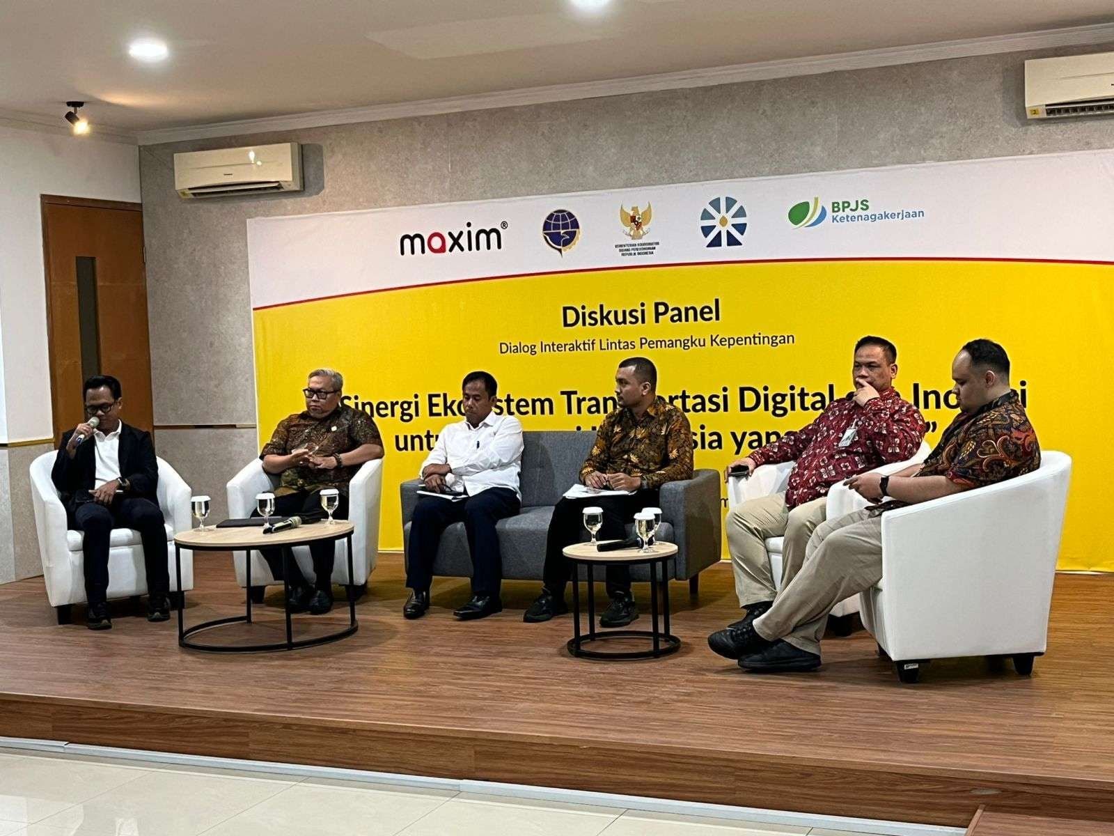 Kemenhub Dorong Regulasi dan Keselamatan Layanan Ojek Online di Indonesia