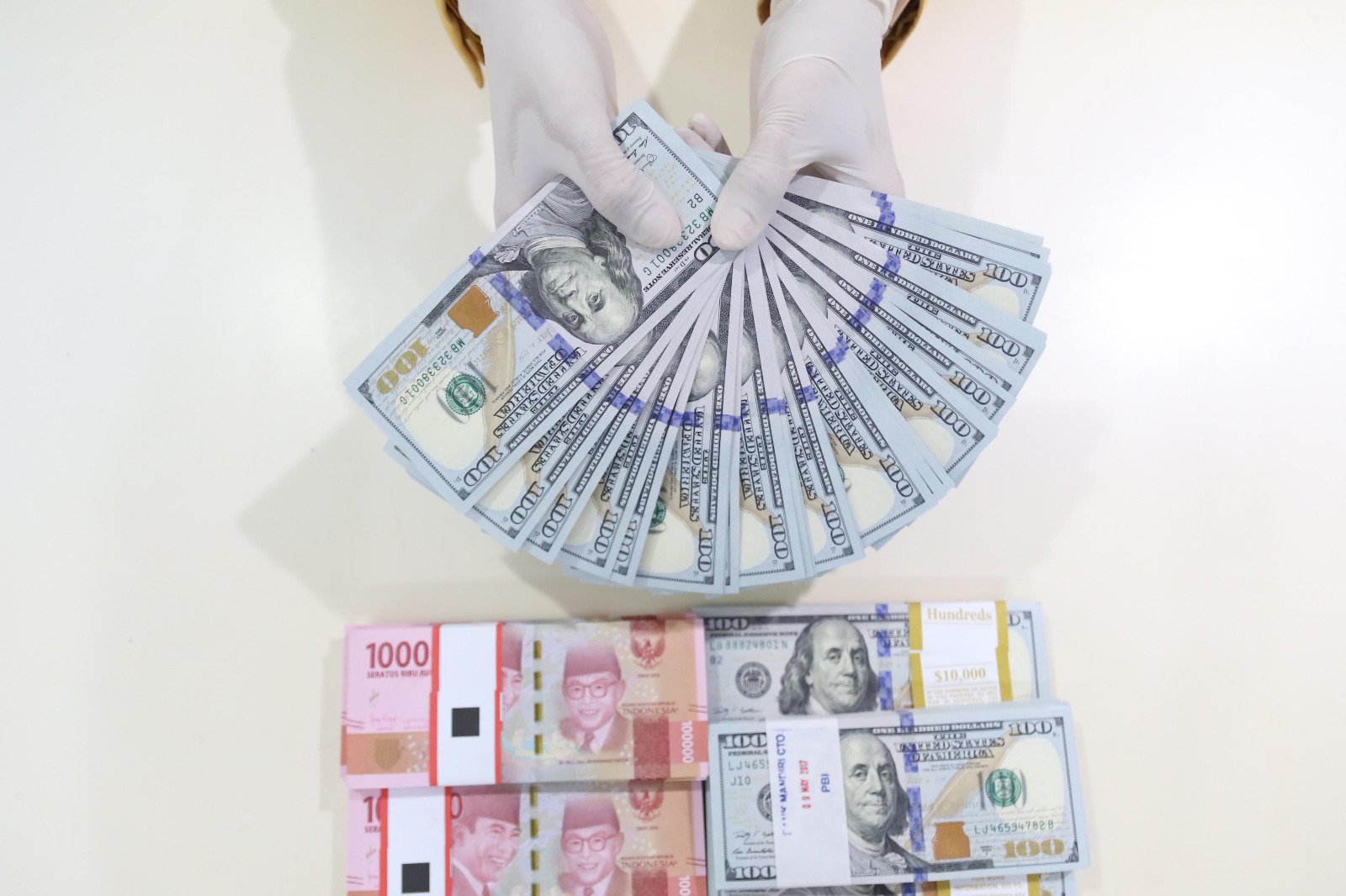 Kurs Rupiah Bergerak Konsolidasi, Pelaku Pasar Tunggu Keputusan The Fed Kurs Rupiah Bergerak Konsolidasi, Pelaku Pasar Tunggu Keputusan The Fed