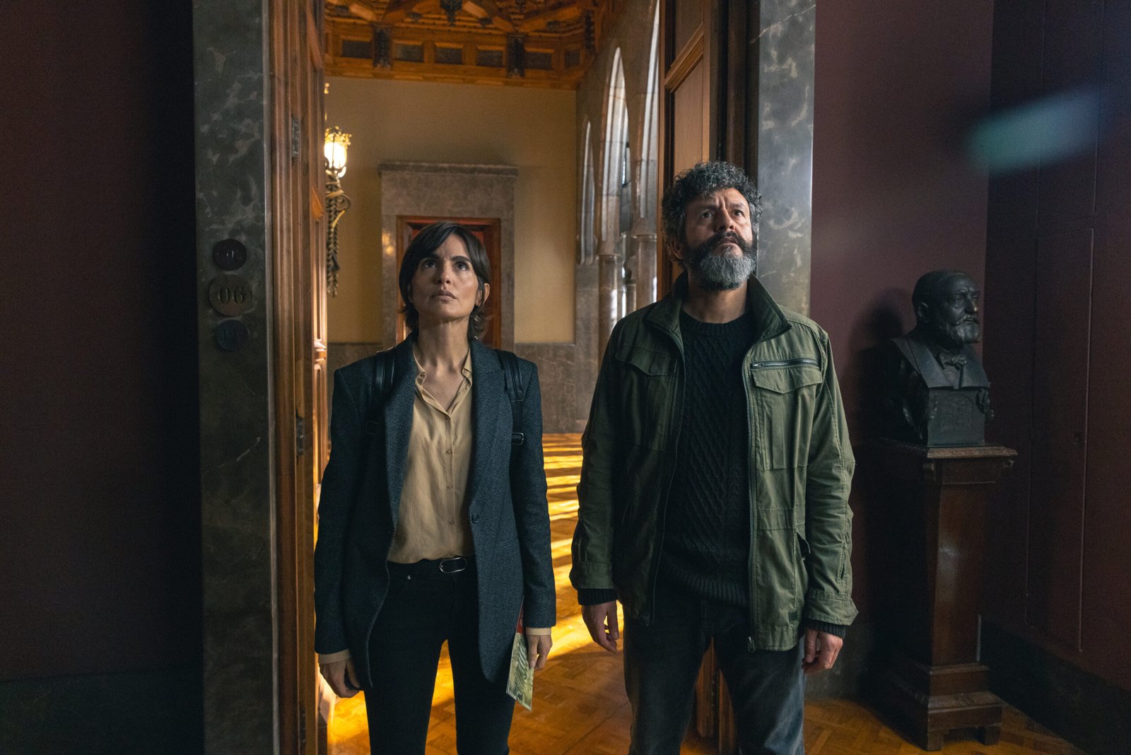 Netflix Rilis Seri Thriller Kriminal Berbahasa Spanyol “City of Shadows” Netflix Rilis Seri Thriller Kriminal Berbahasa Spanyol “City of Shadows”