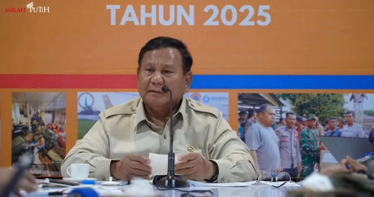 Arahan Presiden Prabowo: Operasi Terpadu TNI-Polri Percepat Pemulihan Korban Banjir Sumatera