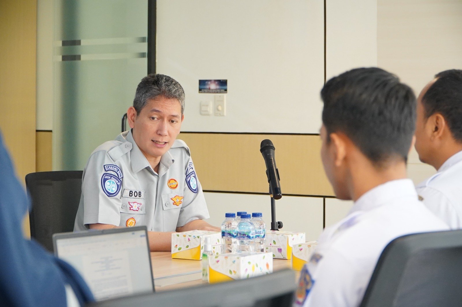 Sinergi Jasa Raharja Bali dan DPMPTSP, Pelunasan Iuran Wajib Jadi Kunci Perizinan Angkutan Sewa Khusus Sinergi Jasa Raharja Bali dan DPMPTSP, Pelunasan Iuran Wajib Jadi Kunci Perizinan Angkutan Sewa Khusus