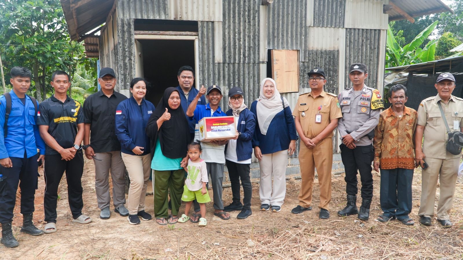 Transmigran Barelang Terima 1.700 Paket Sembako, Kementrans Perkuat Ekosistem Kawasan