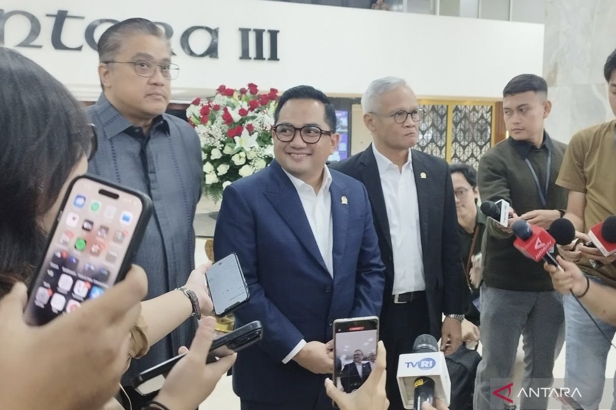 DPR Tegaskan UU Pilkada Tak Dibahas, Fokus pada Revisi UU Pemilu 2017 DPR Tegaskan UU Pilkada Tak Dibahas, Fokus pada Revisi UU Pemilu 2017