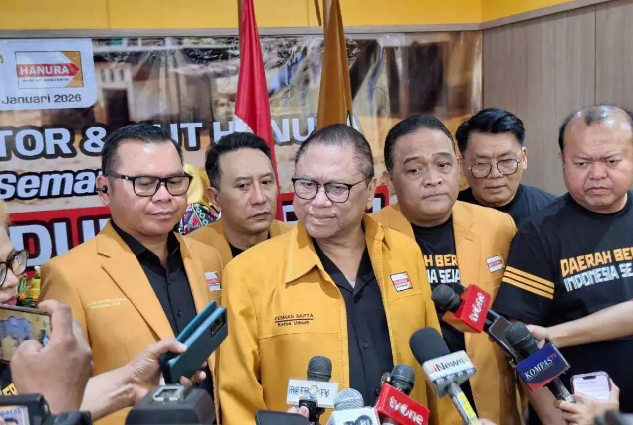 OSO Ingatkan Kader Hanura: Bantu Korban Bencana Jangan Cari Popularitas OSO Ingatkan Kader Hanura: Bantu Korban Bencana Jangan Cari Popularitas