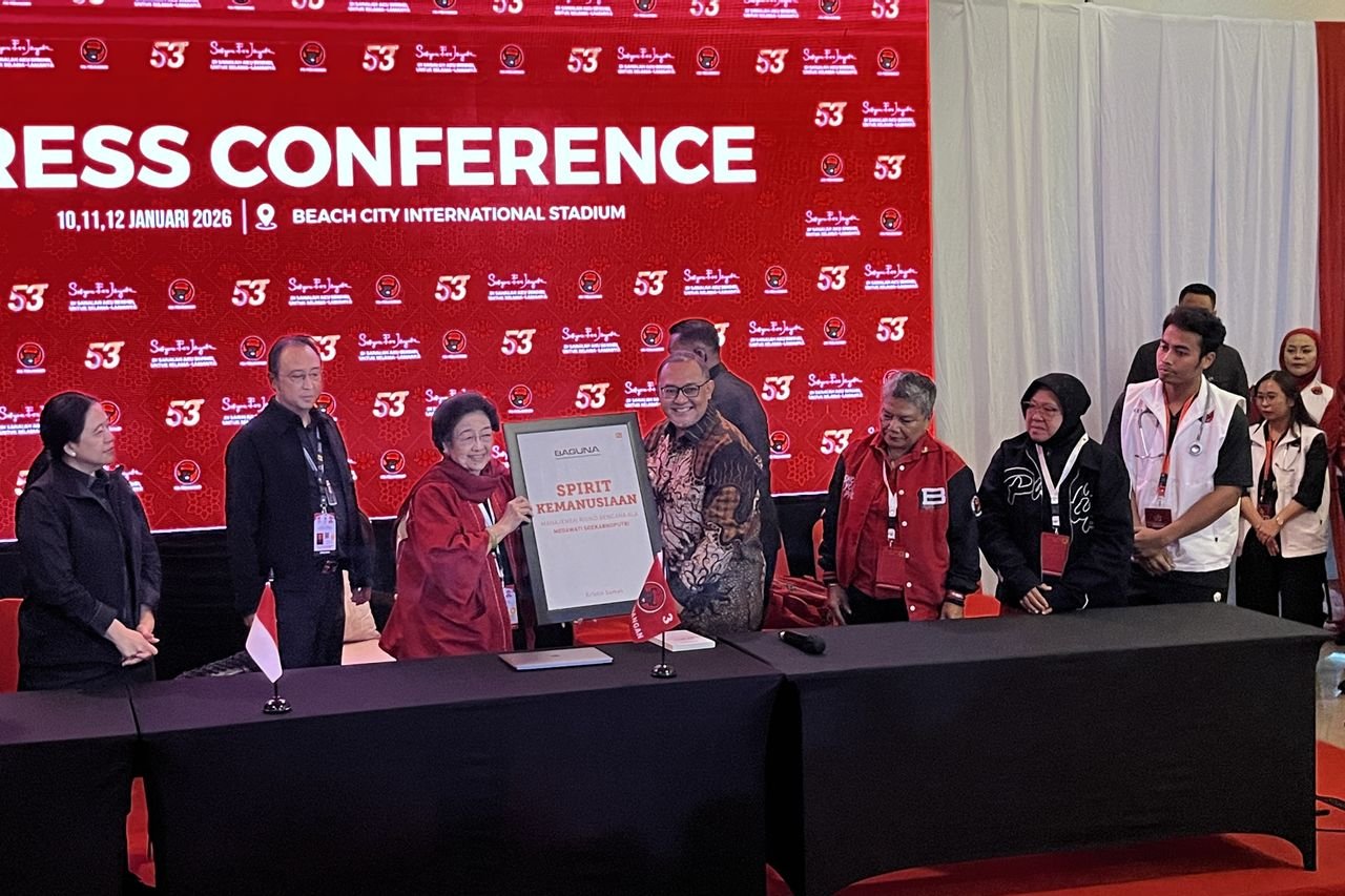 PDIP Luncurkan Buku Spirit Kemanusiaan, Tegaskan Komitmen Mitigasi Bencana