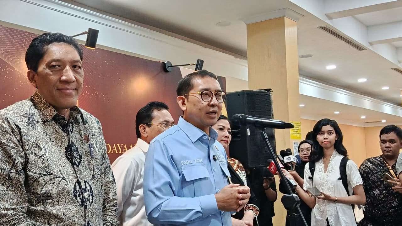 E-Book Sejarah Indonesia Bisa Diakses Gratis, Fadli Zon: PDF Siap Februari