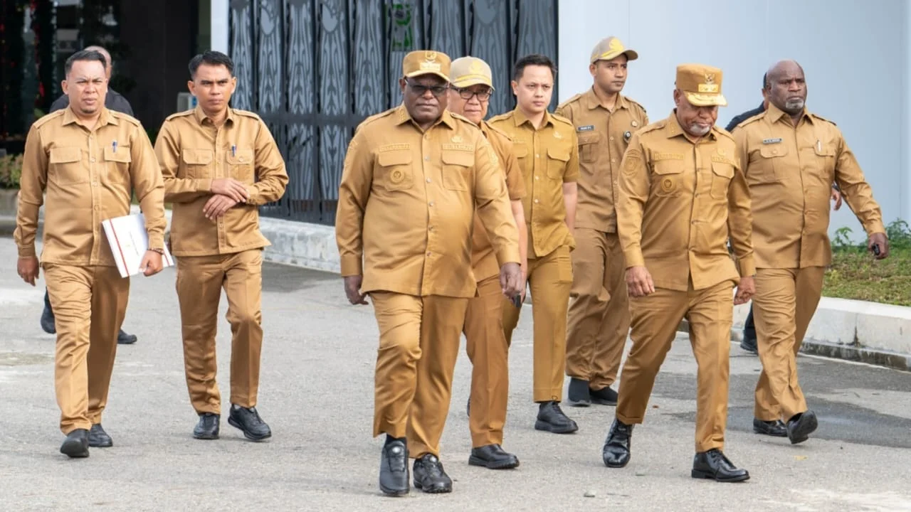 Awal 2026, Gubernur Papua Dorong ASN Profesional dan Akuntabel