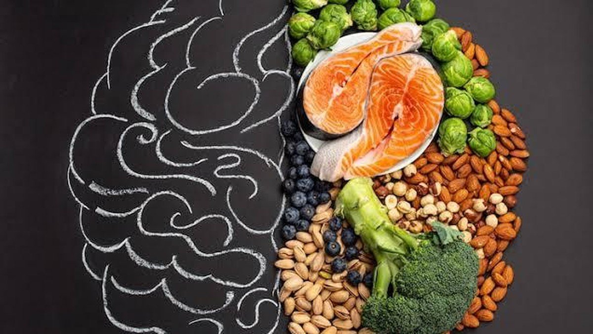 Brain Food: 5 Pilihan Nutrisi Penting Agar Otak Tidak Mudah Lupa