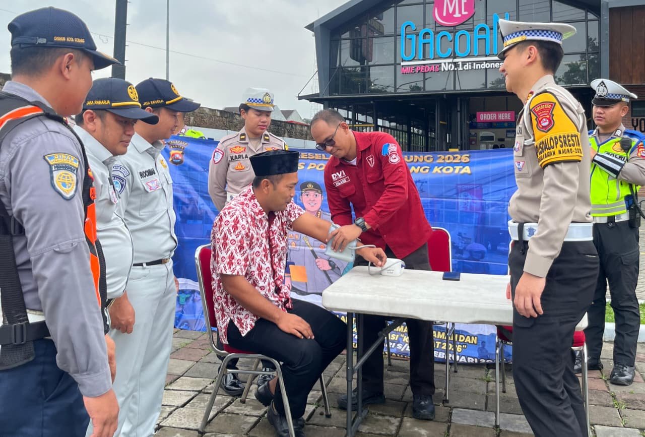 Jasa Raharja Kantor Wilayah Banten Berpartisipasi dalam Kegiatan Rampcheck Kendaraan Angkutan Umum di Wilayah Kota Serang Jasa Raharja Kantor Wilayah Banten Berpartisipasi dalam Kegiatan Rampcheck Kendaraan Angkutan Umum di Wilayah Kota Serang