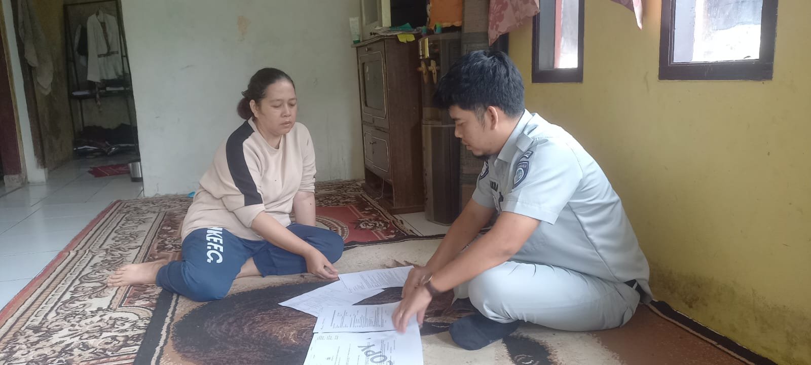 Jasa Raharja Sukabumi Berikan Layanan Sepenuh Hati Dengan Kunjungan Langsung Ke Rumah Korban Kecelakaan Lalu Lintas Jasa Raharja Sukabumi Berikan Layanan Sepenuh Hati Dengan Kunjungan Langsung Ke Rumah Korban Kecelakaan Lalu Lintas