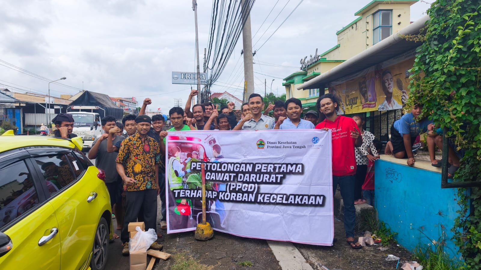 Jasa Raharja Pekalongan Gelar Kegiatan PPGD Di Ruas Jalan Pantura Kecamatan Petarukan Dan Taman, Kabupaten Pemalang Jasa Raharja Pekalongan Gelar Kegiatan PPGD Di Ruas Jalan Pantura Kecamatan Petarukan Dan Taman, Kabupaten Pemalang