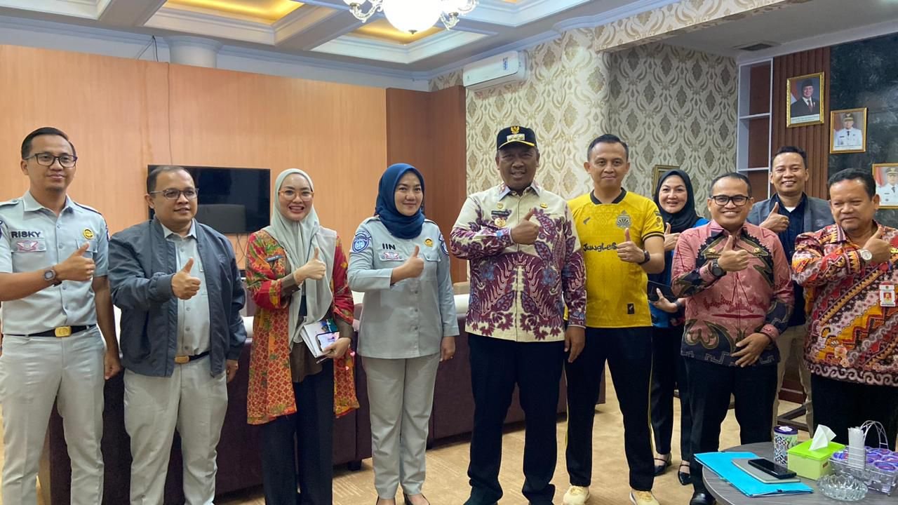 Jasa Raharja Inisiasi Audiensi dengan Plt. Bupati Lampung Tengah, Dorong Optimalisasi Layanan dan Peningkatan PAD Jasa Raharja Inisiasi Audiensi dengan Plt. Bupati Lampung Tengah, Dorong Optimalisasi Layanan dan Peningkatan PAD