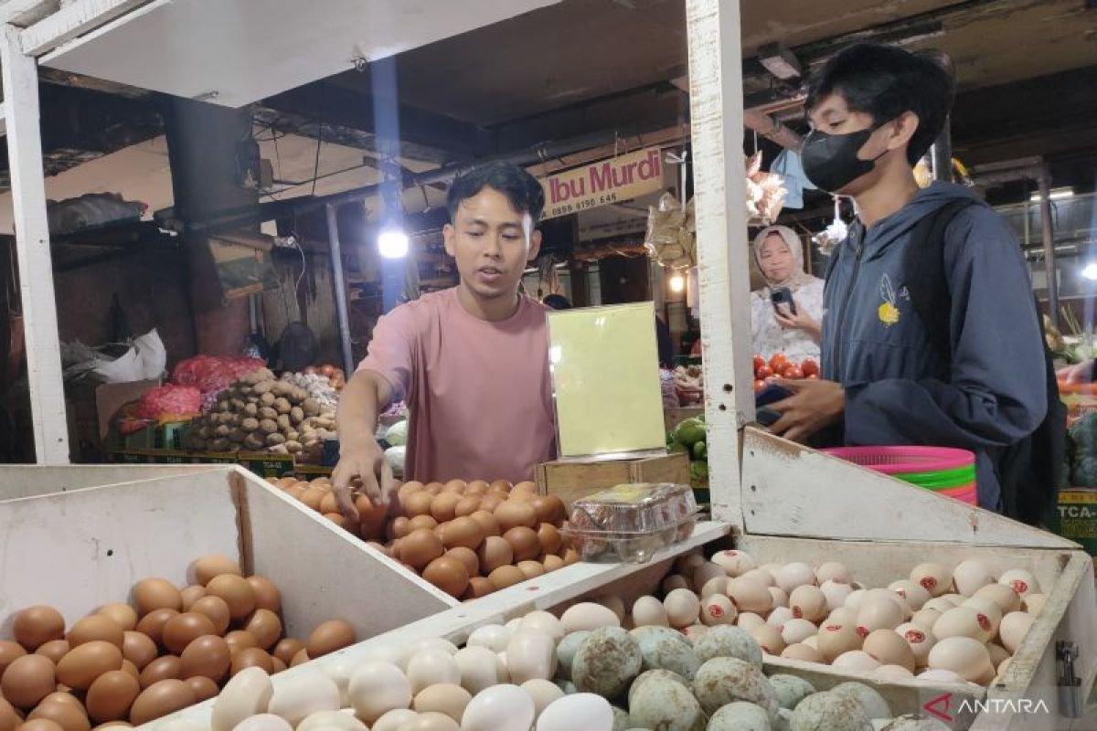 Sekjen Kemendagri Ingatkan Pemda Awasi Lonjakan Harga Menjelang Ramadhan