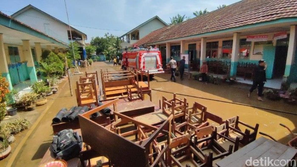 Bupati Ciamis Imbau Warga Waspada Banjir dan Longsor Akibat Cuaca Ekstrem