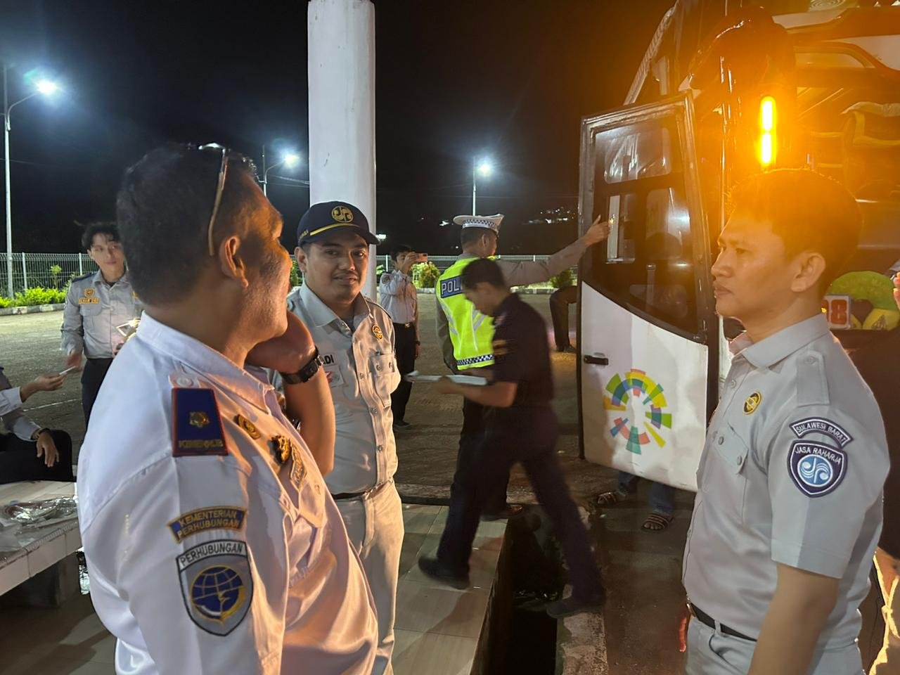 Disiplin di Jalan, Lindungi Sesama : Jasa Raharja Cabang Mamuju Laksanakan Rampcheck Kendaraan di Terminal Simbuang Jelang Mudik Lebaran 2026
