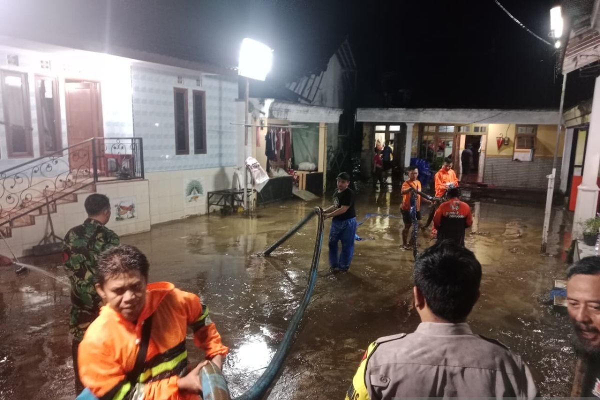 BPBD Jember Tanggap Cepat Atasi Banjir dan Longsor di Beberapa Kecamatan