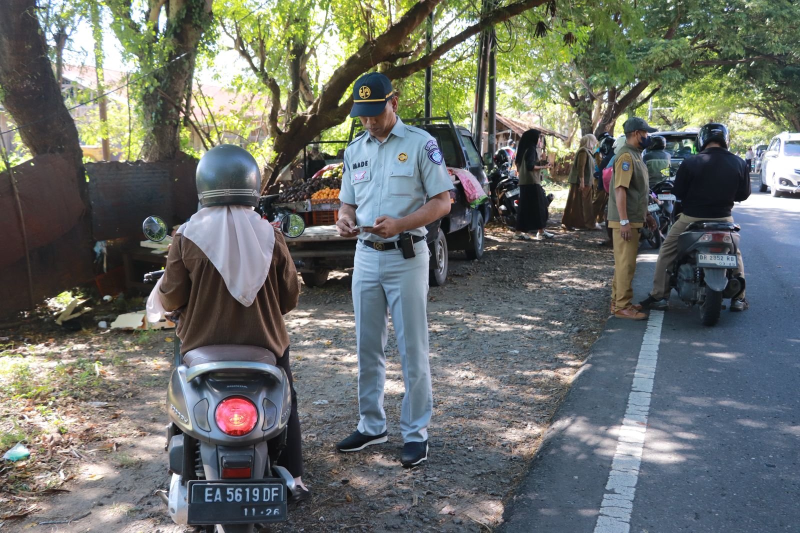 Sinergi Jasa Raharja Sumbawa dalam Operasi Gabungan, Tingkatkan Kepatuhan Pajak Kendaraan Sinergi Jasa Raharja Sumbawa dalam Operasi Gabungan, Tingkatkan Kepatuhan Pajak Kendaraan