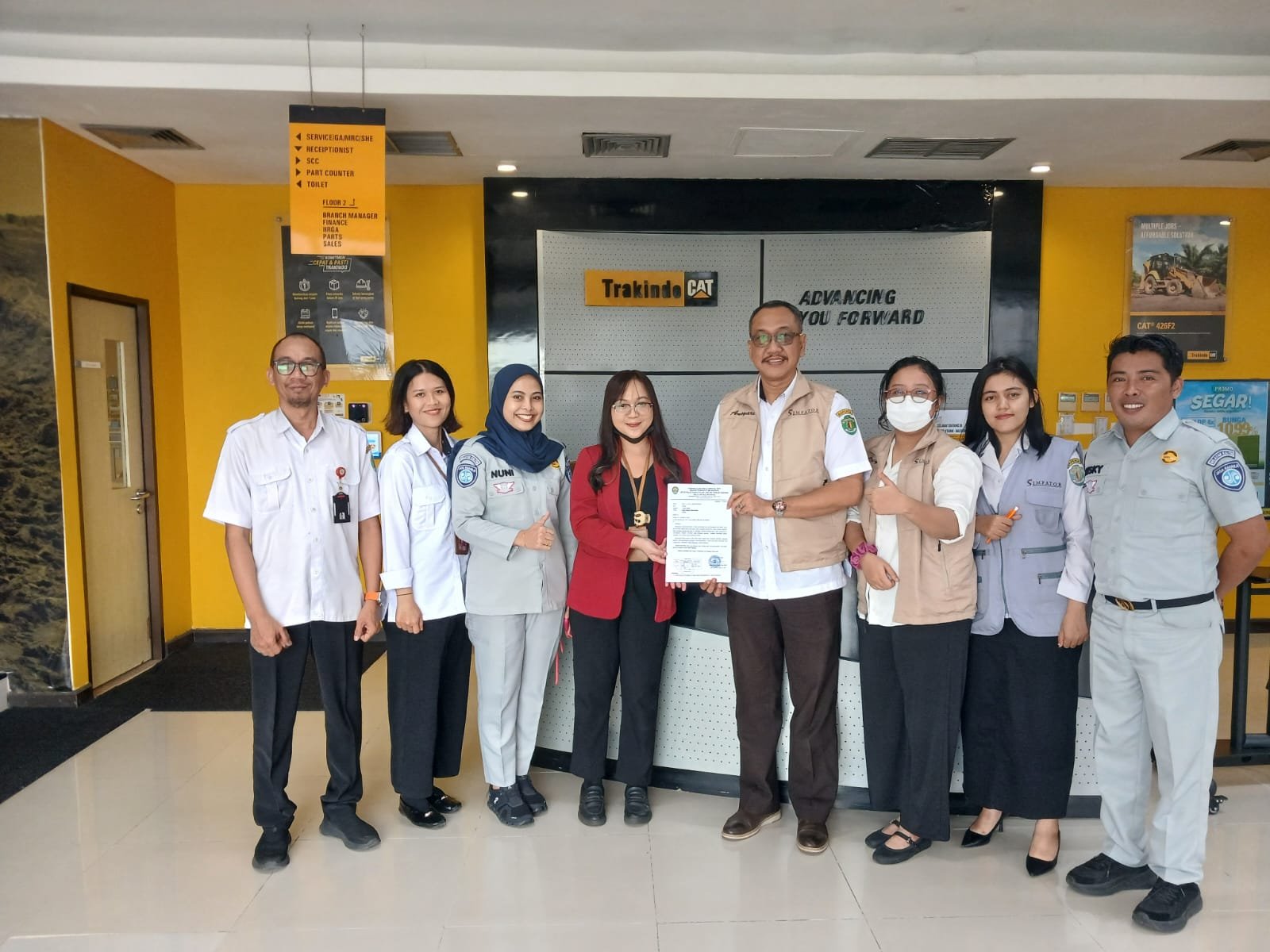 Jemput Bola ke Perusahaan, Jasa Raharja dan UPTD PPRD Wilayah Balikpapan Gencarkan Penagihan Pajak Kendaraan Jemput Bola ke Perusahaan, Jasa Raharja dan UPTD PPRD Wilayah Balikpapan Gencarkan Penagihan Pajak Kendaraan