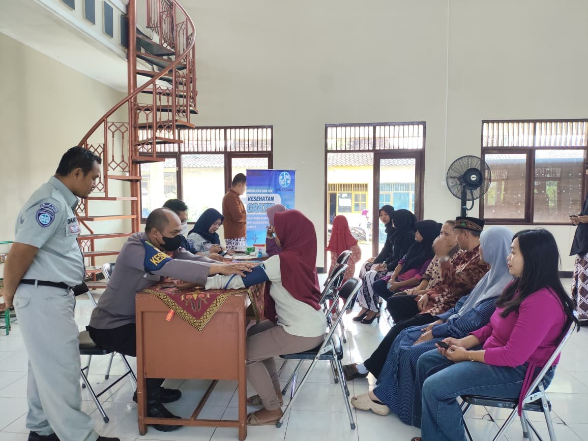 Jasa Raharja Magelang Gelar Sosialisasi PDPL dan MUKL di Desa Rawan Kecelakaan di Kabupaten Magelang 