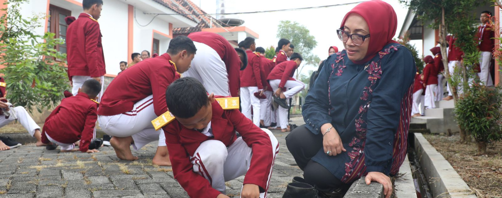 Program Sekolah Rakyat Berikan Harapan dan Semangat Belajar Anak Kurang Mampu Program Sekolah Rakyat Berikan Harapan dan Semangat Belajar Anak Kurang Mampu