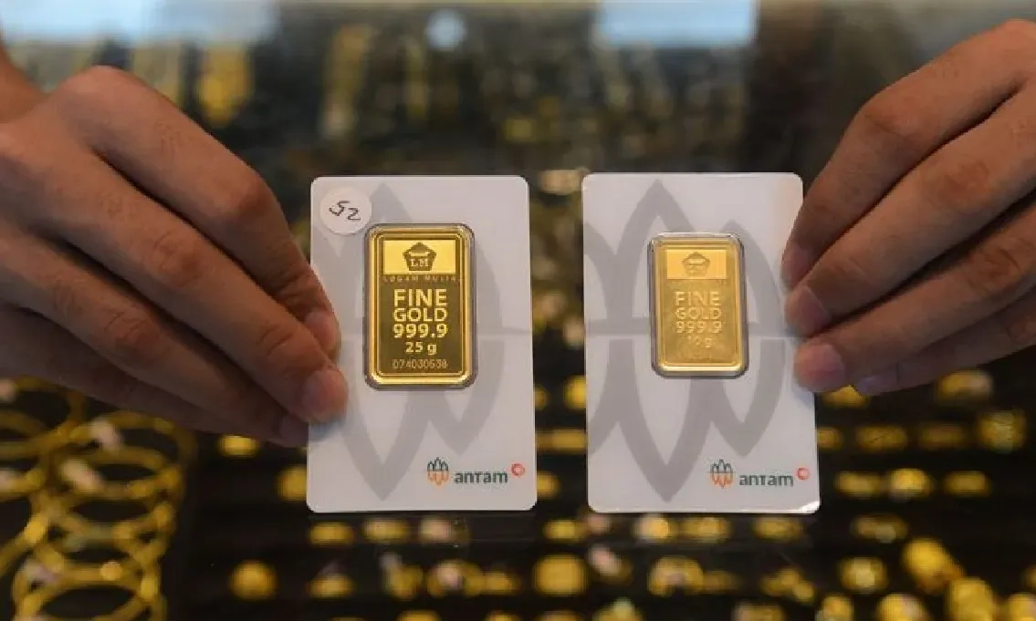 Emas Antam Melonjak Rp30 Ribu, Kini Rp2,893 Juta per Gram