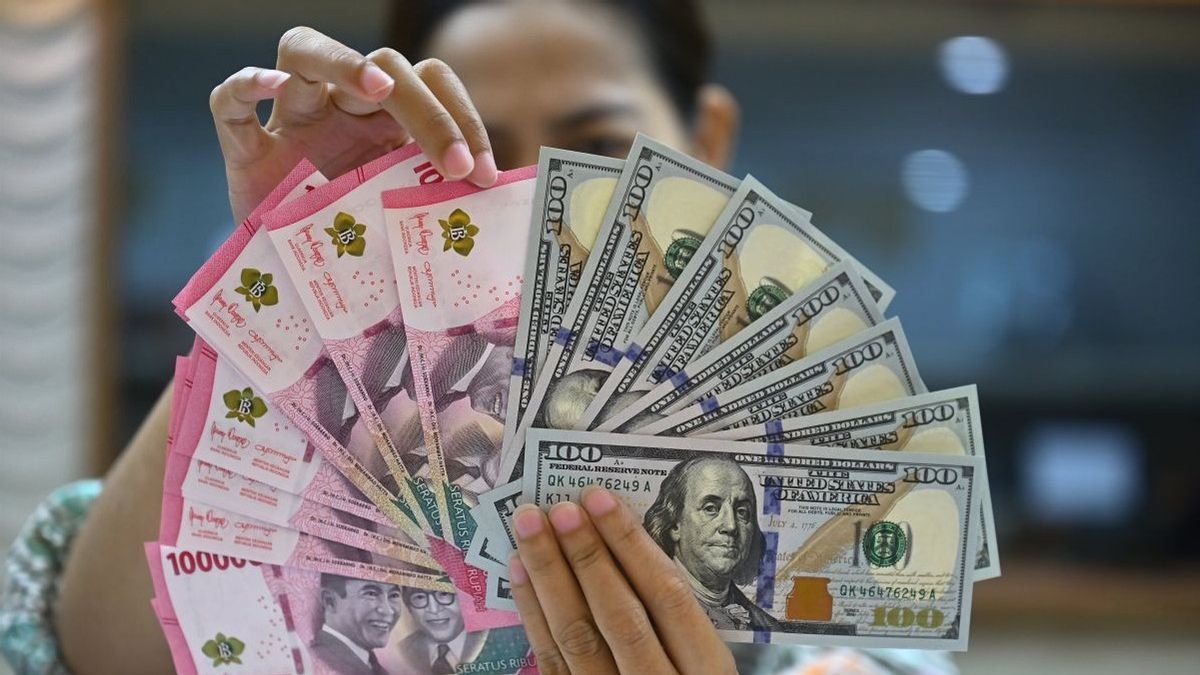 Kurs Rupiah Naik Tipis, Sentuh Rp17.141 per Dolar AS di Awal Perdagangan