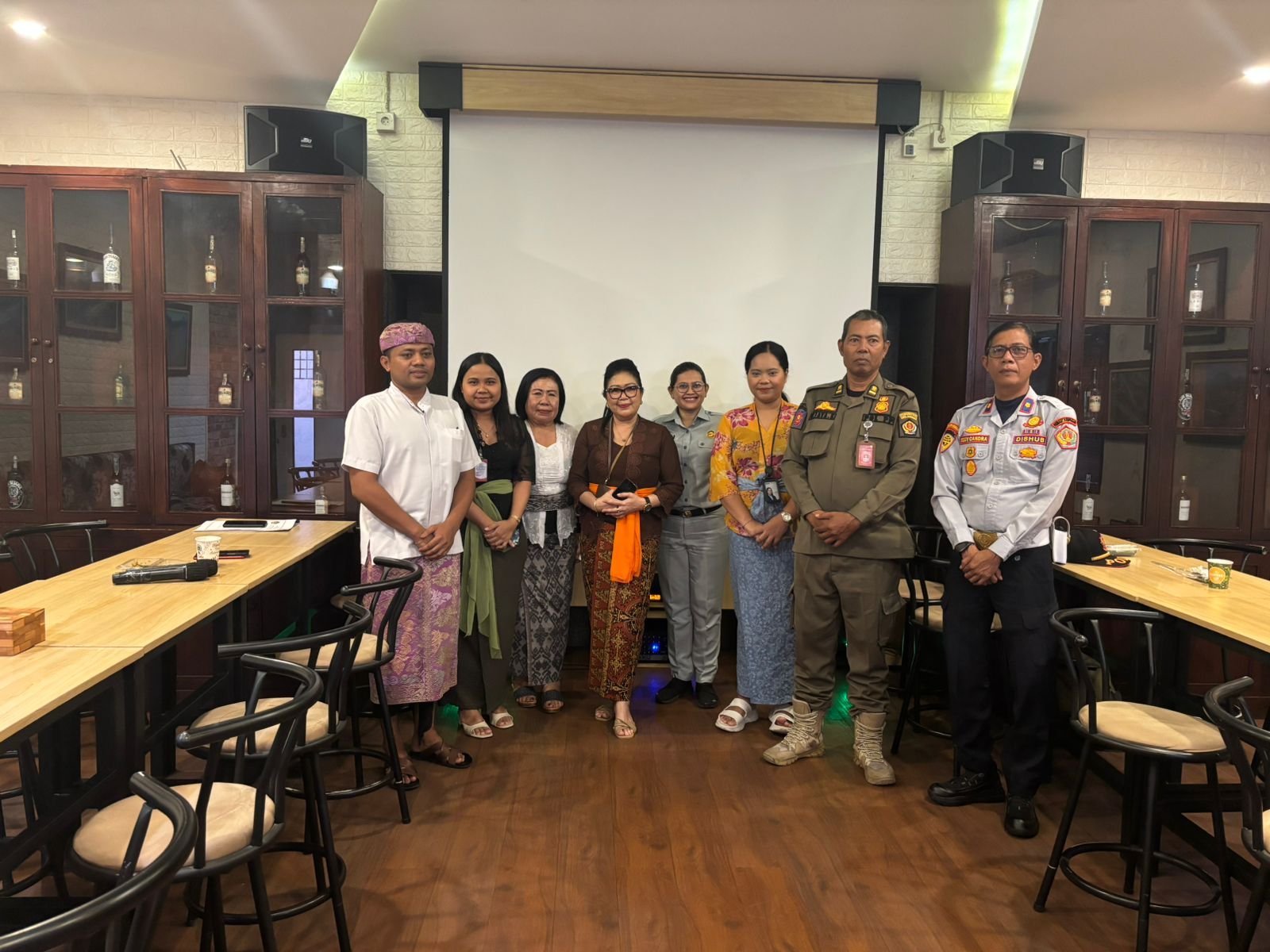 Sinergi Lintas Instansi Bahas Opsen Pajak dan Inovasi Peningkatan Kepatuhan PKB Sinergi Lintas Instansi Bahas Opsen Pajak dan Inovasi Peningkatan Kepatuhan PKB