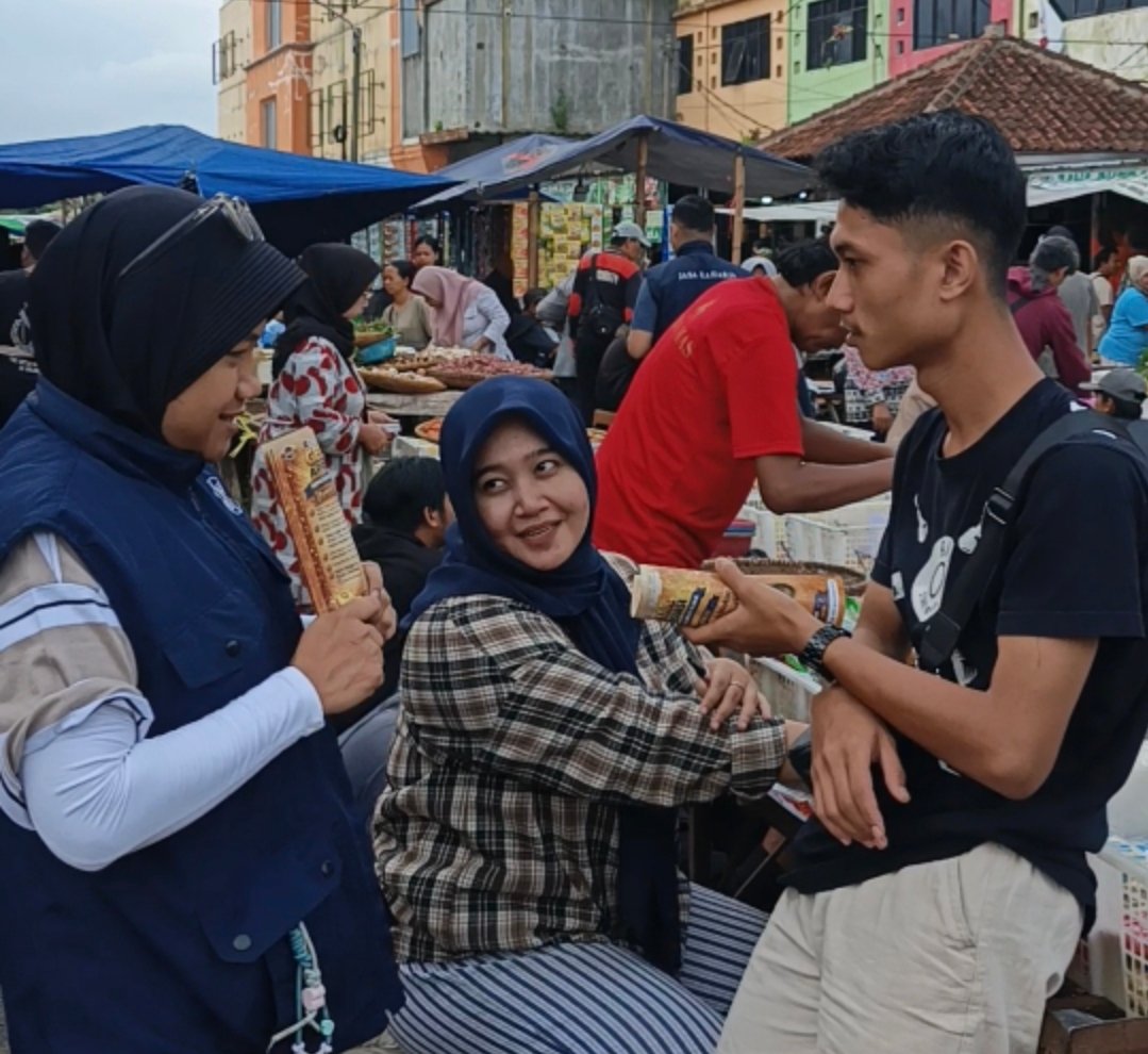 PT Jasa Raharja Gelar Sosialisasi Gebyar Apresiasi Kepatuhan Wajib Pajak di Pasar Pancasila Kota Tasikmalaya PT Jasa Raharja Gelar Sosialisasi Gebyar Apresiasi Kepatuhan Wajib Pajak di Pasar Pancasila Kota Tasikmalaya