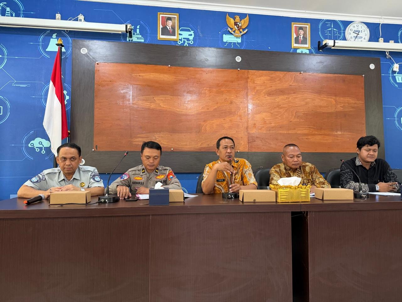 Jasa Raharja ikuti Rapat FLLAJ Kota Madiun Bahas Analisa Penerapan Kebijakan Lalu Lintas Jasa Raharja ikuti Rapat FLLAJ Kota Madiun Bahas Analisa Penerapan Kebijakan Lalu Lintas
