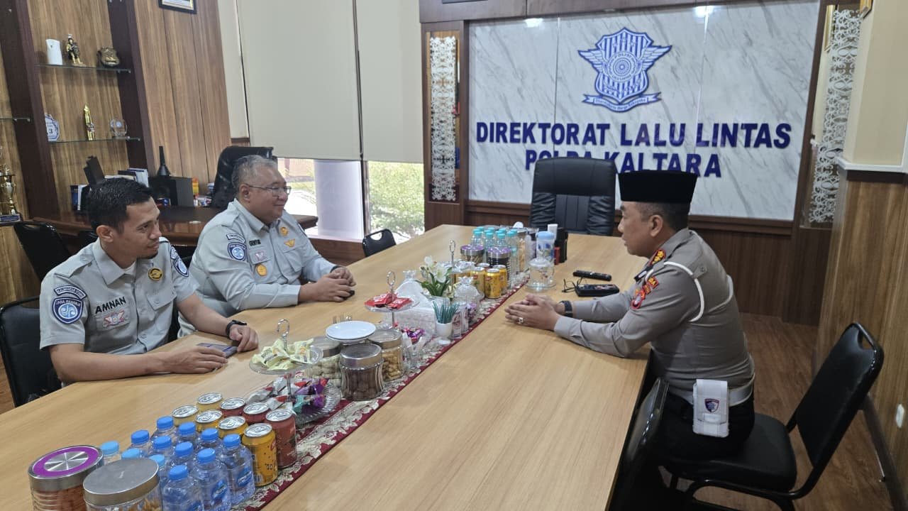 Sinergi Kuat Jasa Raharja dan Ditlantas, Kunci Pelayanan Cepat,Tepat dan Perlindungan Optimal bagi Korban Kecelakaan Lalu Lintas Sinergi Kuat Jasa Raharja dan Ditlantas, Kunci Pelayanan Cepat,Tepat dan Perlindungan Optimal bagi Korban Kecelakaan Lalu Lintas