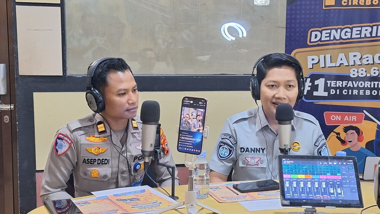 Wujud Negara hadir, Jasa Raharja Cabang Cirebon Gelar Talkshow Kesamsatan, Keselamatan Lalu Lintas dan Gebyar Apresiasi Wajib Pajak Di Pilar Radio Cirebon