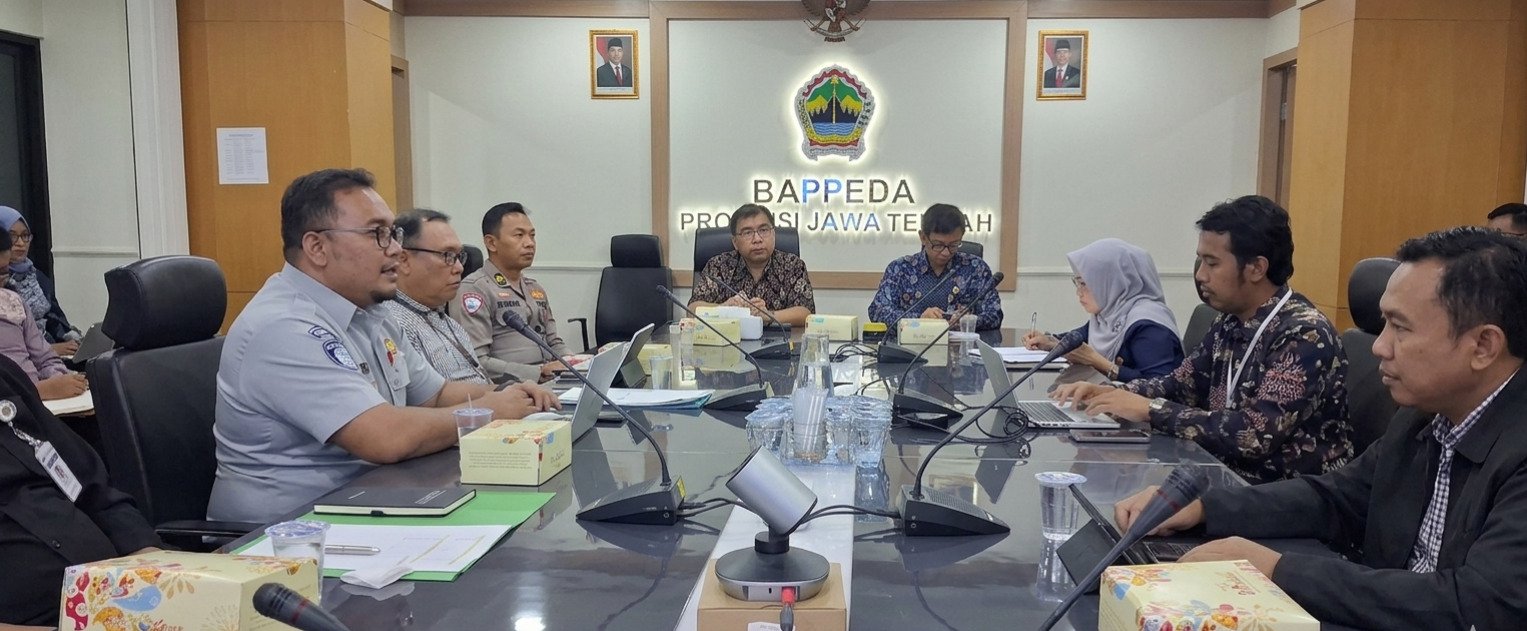 Sinergi FLLAJ Jawa Tengah: Targetkan Penurunan Angka Kecelakaan Melalui Evaluasi Berkala Sinergi FLLAJ Jawa Tengah: Targetkan Penurunan Angka Kecelakaan Melalui Evaluasi Berkala