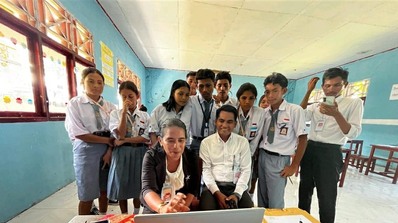 Mendikdasmen Pastikan Digitalisasi Pendidikan Jangkau Sekolah Terpencil Mendikdasmen Pastikan Digitalisasi Pendidikan Jangkau Sekolah Terpencil