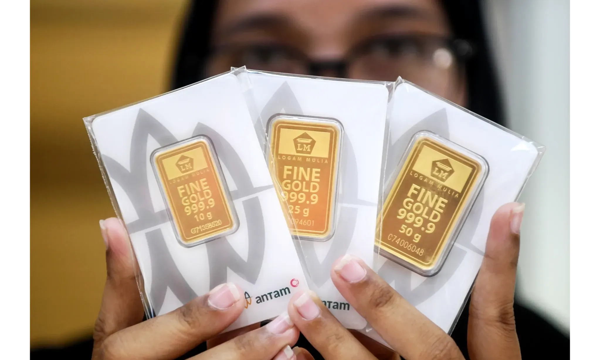 Harga Emas Antam Turun Tipis Jadi Rp2,839 Juta per Gram Harga Emas Antam Turun Tipis Jadi Rp2,839 Juta per Gram