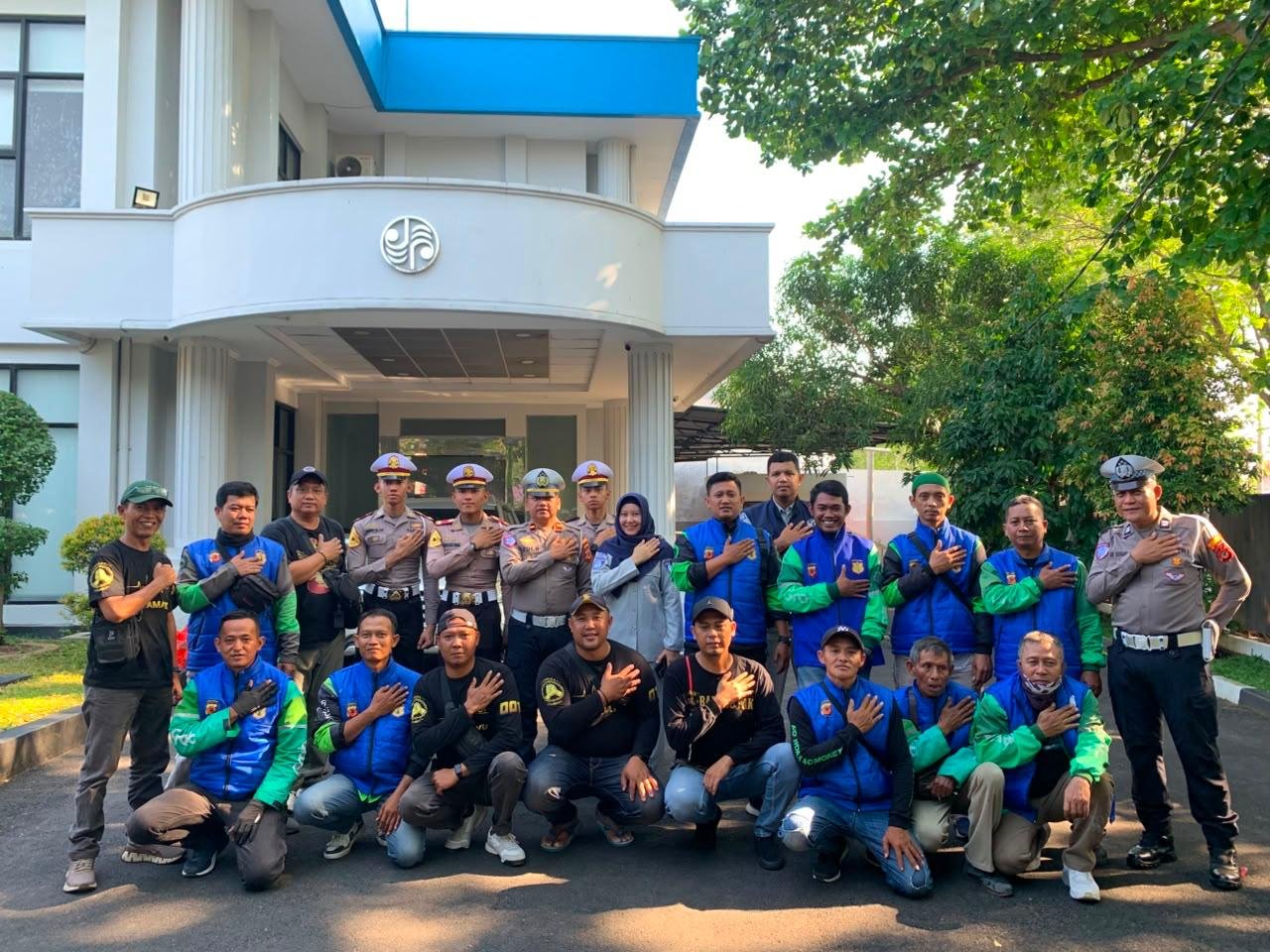 Jasa Raharja Cabang Indramayu Adakan Safety Riding Bagi Ojek Online