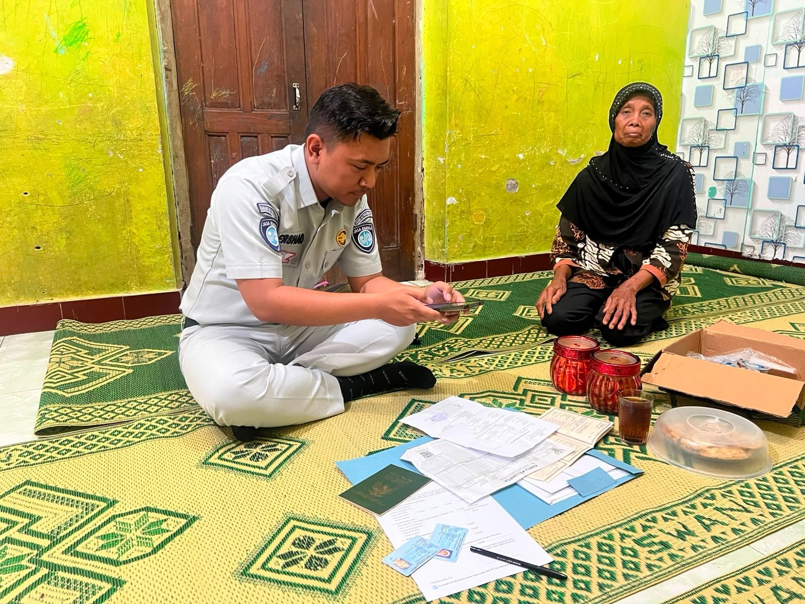 Hadir untuk Korban, Jasa Raharja Verifikasi Ahli Waris Almarhum Sarimin di Ngemplak Sleman Hadir untuk Korban, Jasa Raharja Verifikasi Ahli Waris Almarhum Sarimin di Ngemplak Sleman