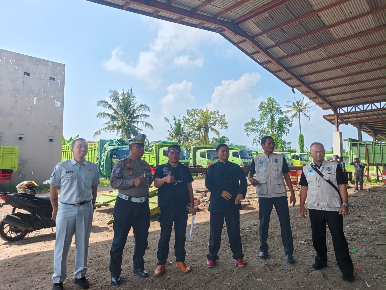 Opsus PT Azhar Niaga, Jasa Raharja Dorong Optimalisasi PKB dan SWDKLLJ di Kota Banjar Opsus PT Azhar Niaga, Jasa Raharja Dorong Optimalisasi PKB dan SWDKLLJ di Kota Banjar