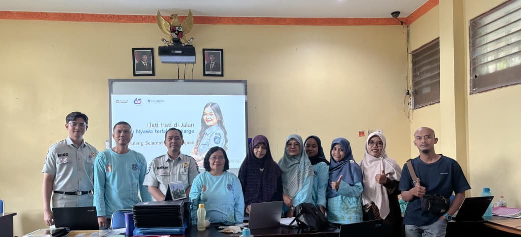 Kolaborasi Jasa Raharja dan Guru SDN 008 Bontang Dukung Budaya Keselamatan Berlalu Lintas Kolaborasi Jasa Raharja dan Guru SDN 008 Bontang Dukung Budaya Keselamatan Berlalu Lintas