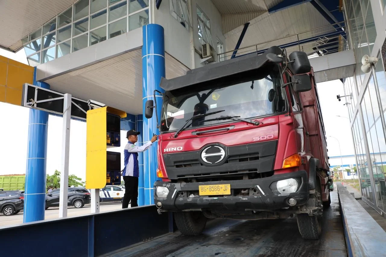 Pengawasan Kemenhub Meningkat, Mayoritas Angkutan Barang Patuh Aturan