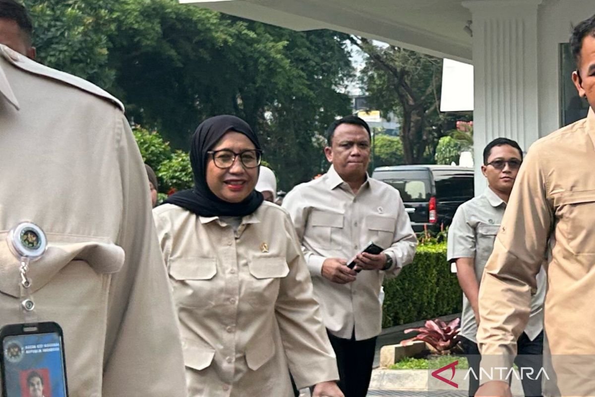 Kepala BGN Lapor Prabowo soal Efisiensi Anggaran Program Makan Bergizi Gratis Kepala BGN Lapor Prabowo soal Efisiensi Anggaran Program Makan Bergizi Gratis