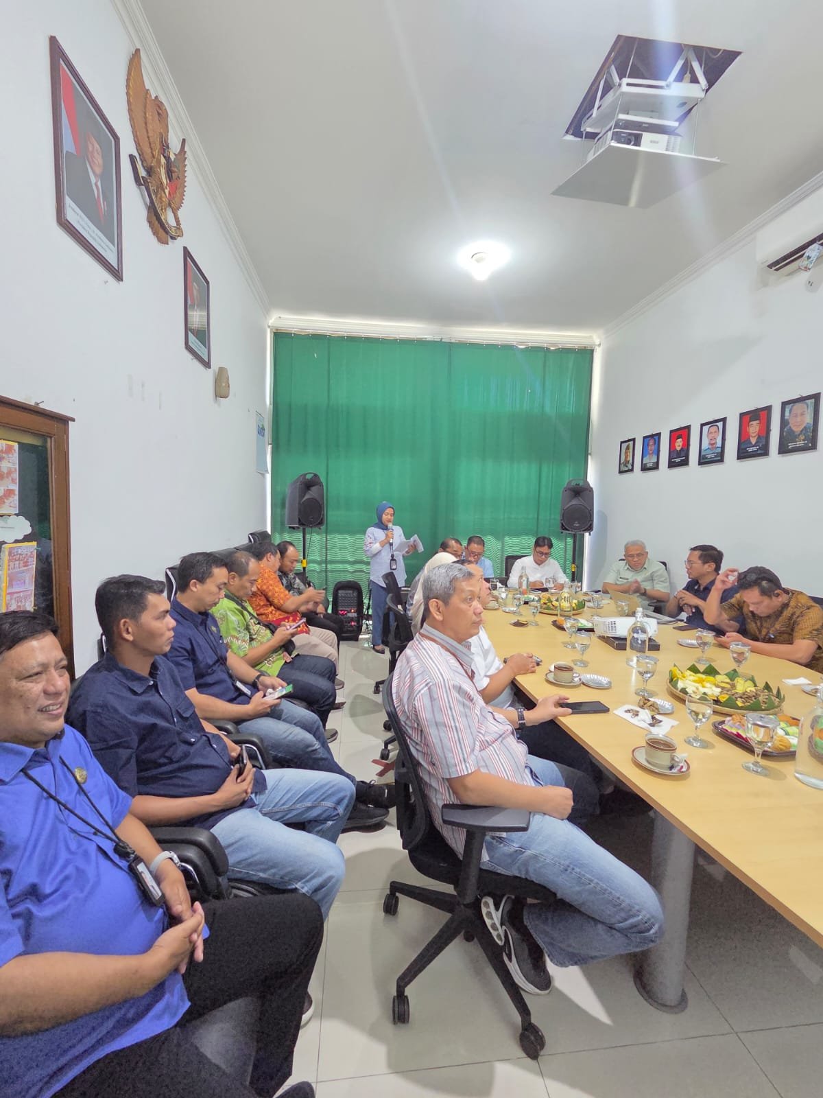 Rapat Performance Review Pendapatan Semester I Tahun 2026, Jasa Raharja Tasikmalaya Perkuat Strategi Peningkatan Kepatuhan dan Optimalisasi SWDKLLJ Rapat Performance Review Pendapatan Semester I Tahun 2026, Jasa Raharja Tasikmalaya Perkuat Strategi Peningkatan Kepatuhan dan Optimalisasi SWDKLLJ