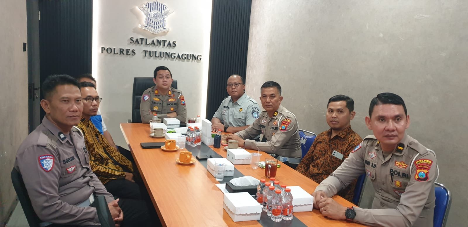Forum Keselamatan Lalu Lintas Kabupaten Tulungagung Perkuat Sinergi Wujudkan Jalan yang Lebih Aman Forum Keselamatan Lalu Lintas Kabupaten Tulungagung Perkuat Sinergi Wujudkan Jalan yang Lebih Aman