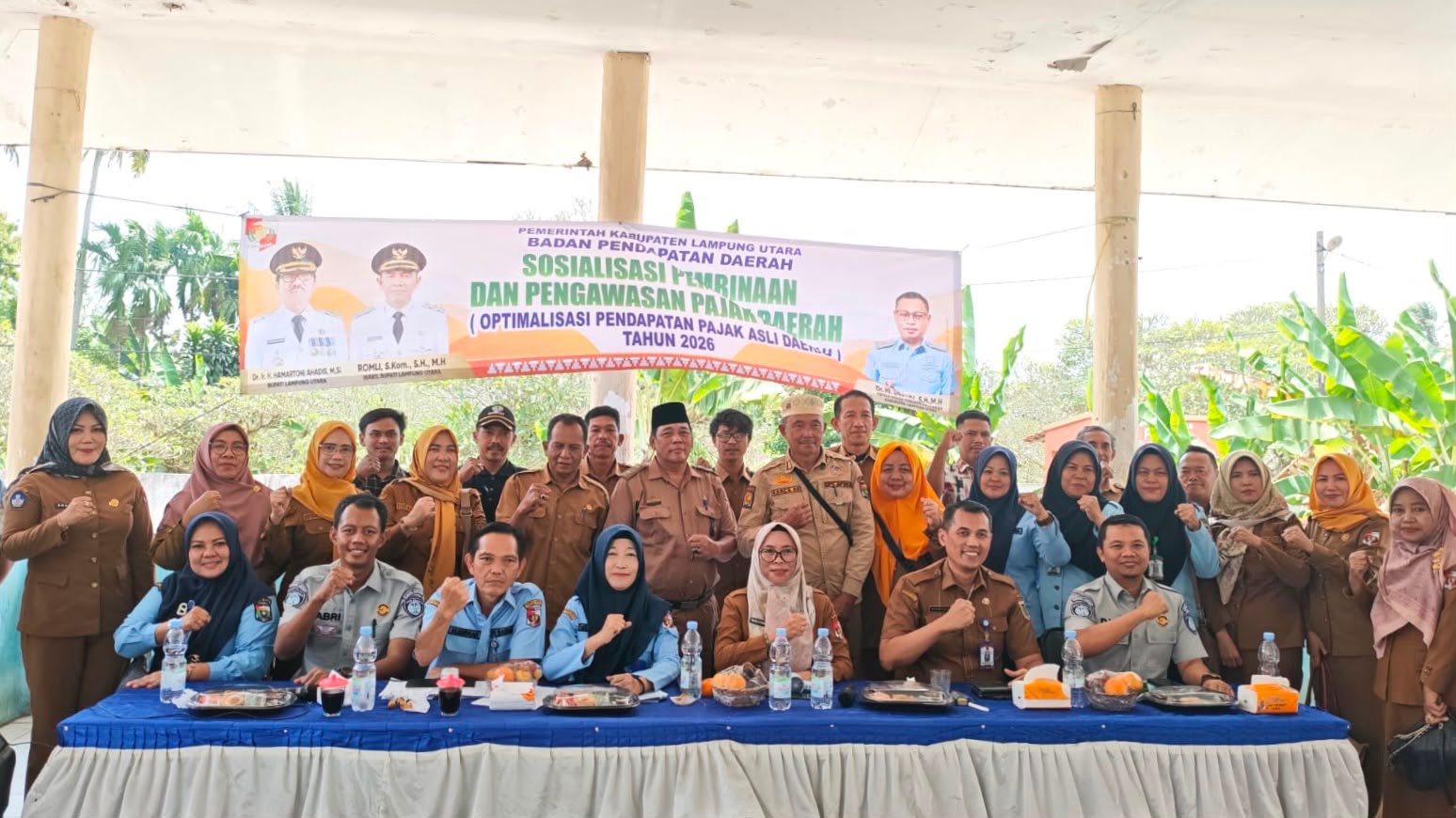 Jasa Raharja Kotabumi Bersama Tim Pembina Samsat Sosialisasikan Program Keringanan Pajak Kendaraan Bermotor di Bukit Kemuning Jasa Raharja Kotabumi Bersama Tim Pembina Samsat Sosialisasikan Program Keringanan Pajak Kendaraan Bermotor di Bukit Kemuning