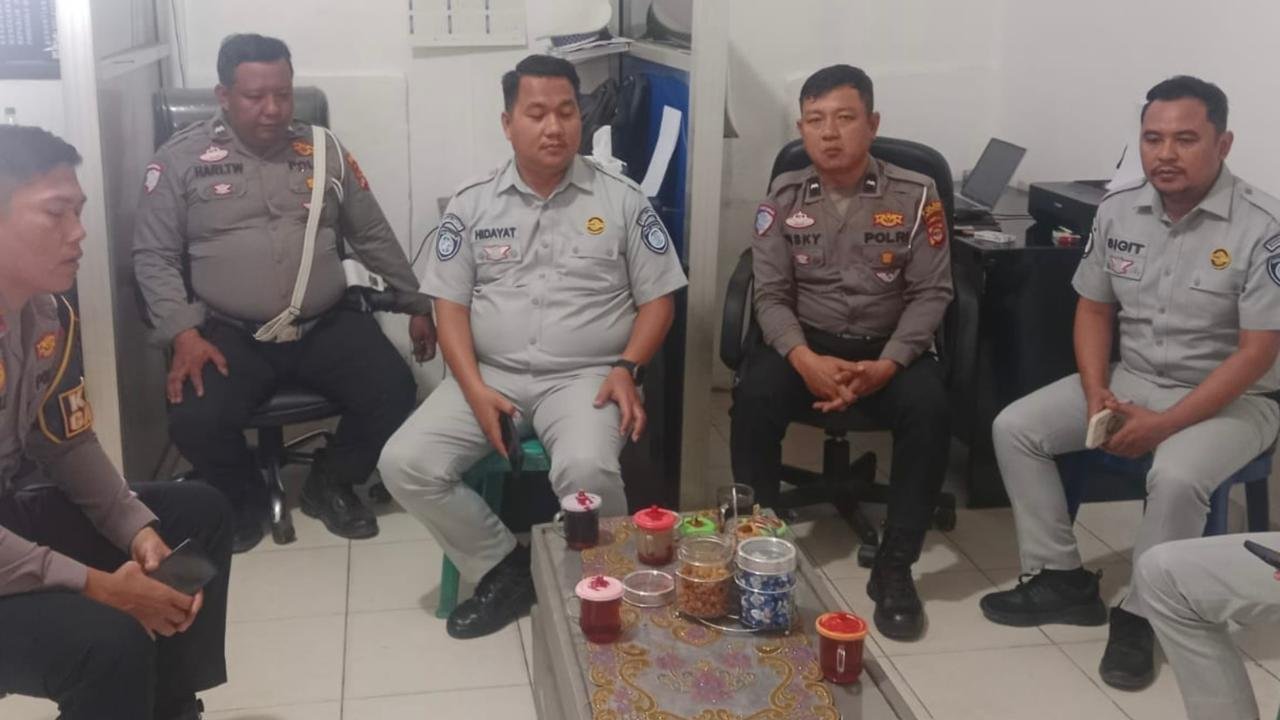 Jasa Raharja dan Unit Kamsel Polres Lampung Tengah Perkuat Sinergi Tekan Angka Kecelakaan Lalu Lintas Jasa Raharja dan Unit Kamsel Polres Lampung Tengah Perkuat Sinergi Tekan Angka Kecelakaan Lalu Lintas