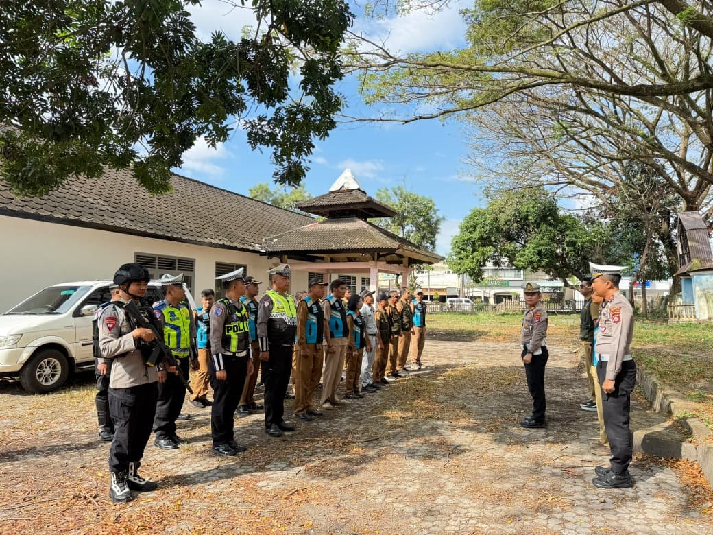 Sinergi Tim Pembina Samsat Praya, Jasa Raharja NTB Turut Laksanakan Operasi Gabungan Lombok Tengah Sinergi Tim Pembina Samsat Praya, Jasa Raharja NTB Turut Laksanakan Operasi Gabungan Lombok Tengah